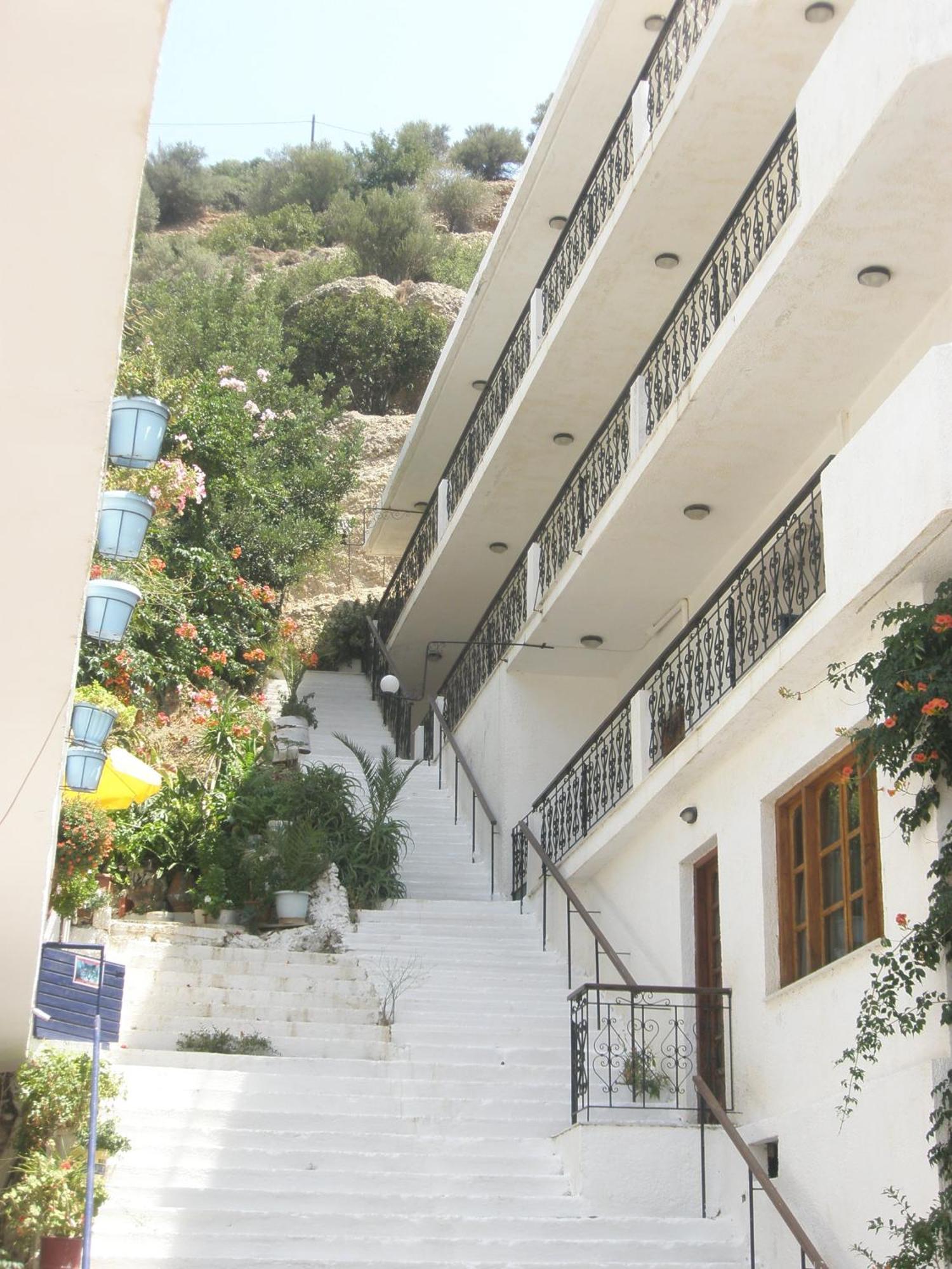 Ostria Hotel Agia Galini  Exterior photo